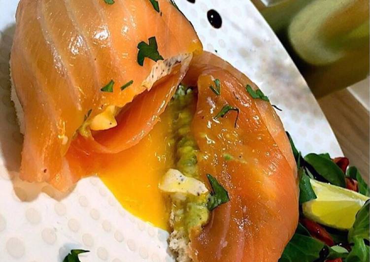 Les Meilleures Recettes de Dôme surprise de Saumon &amp; guacamole et son œuf caché