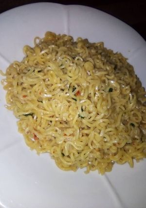 A picture of Indomie.