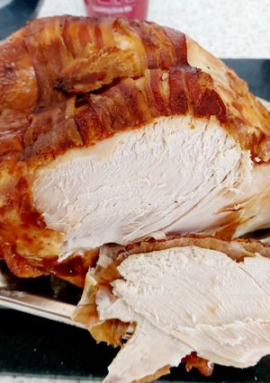 A picture of My Roasted Turky Crown with Crisp Bacon on top 🤩.