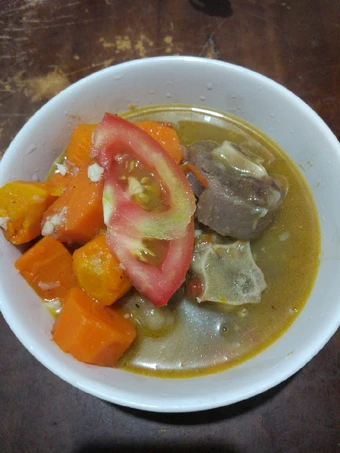 Cara Mudah Menyiapkan Resep Oxtail Soup (Sup Buntut / Sop Buntut) yang Bikin Ngiler