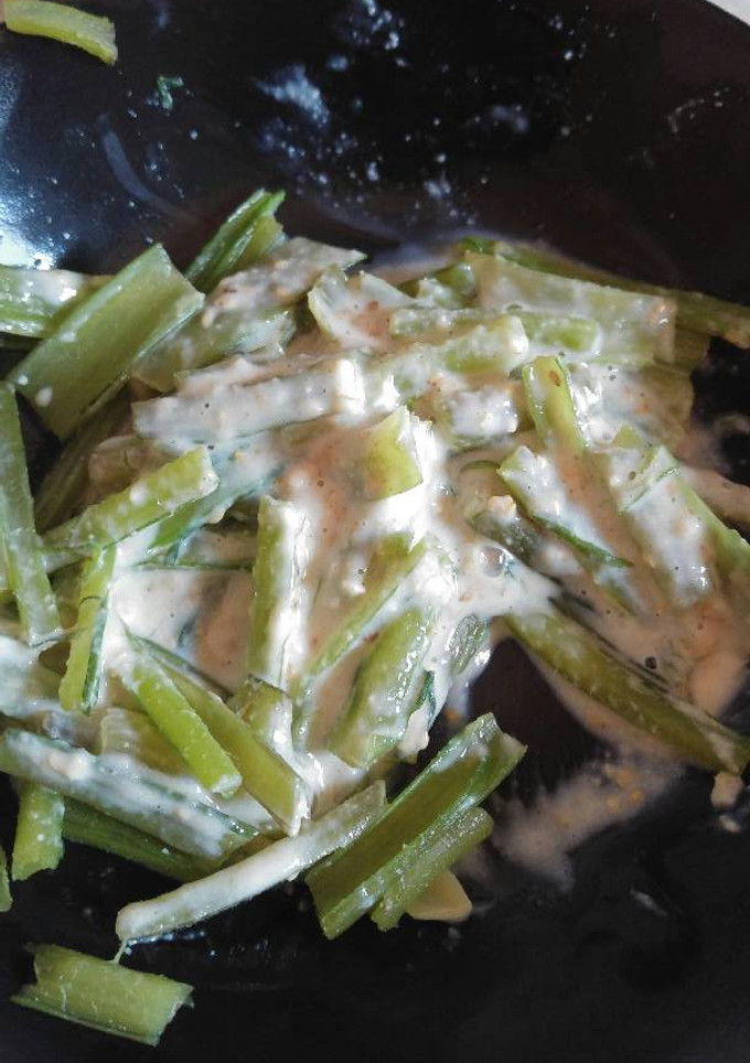 Una foto de Borraja con salsa de sésamo
