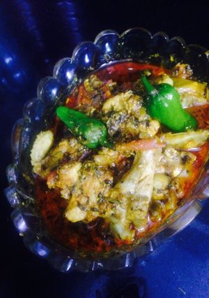 A picture of Chicken karahi.