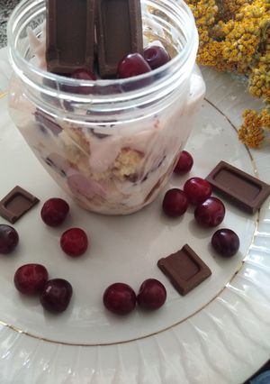 عکسی از دستور جار کیک ساده وخوشمزه