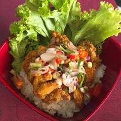 รูปของ Chicken Pok-Pok sambal matah
