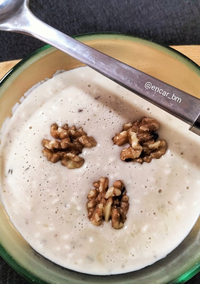 Una foto de Salsa de queso y nueces