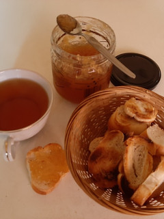 Una foto de Mermelada de manzana deliciosa, con un toque de canela
