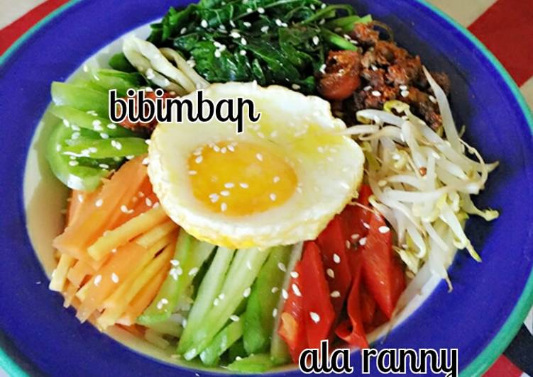 Bibimbap (nasi campur korea)