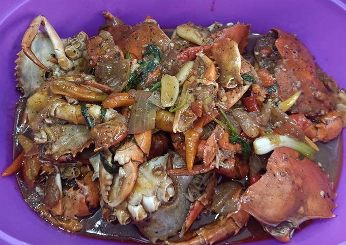 Kepiting saus lada hitam