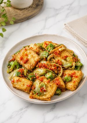 Foto resep Tumis Tahu Pedas Okra & Lettuce