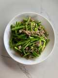 Stir-Fried Asparagus 🍽