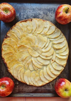 Una foto de Tarta de manzanas, la más fácil 🍎🍎🍏🍏