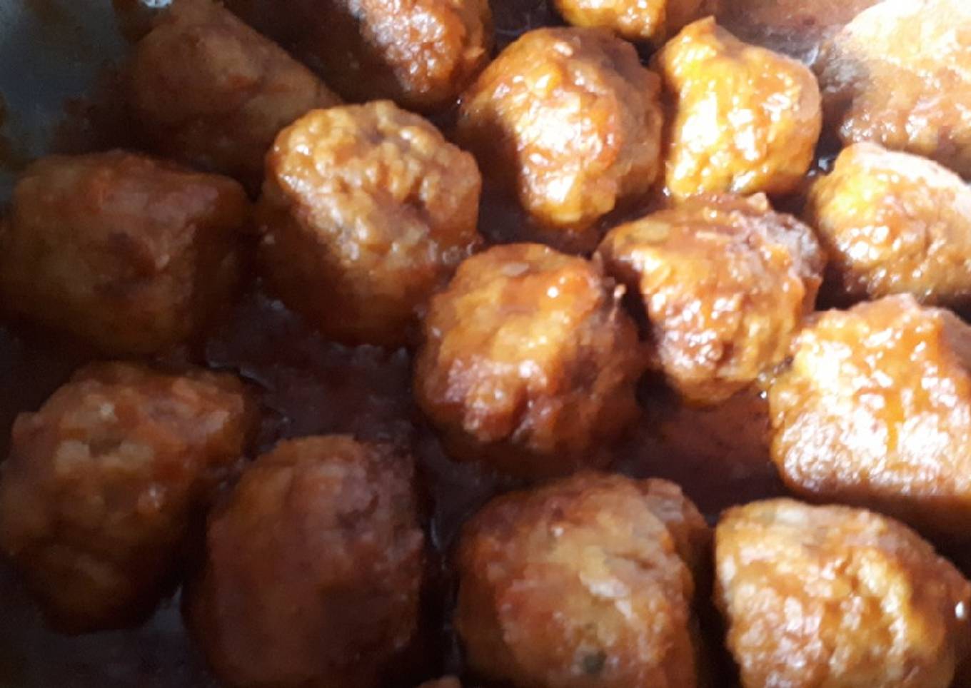 80. Albóndigas con tomate