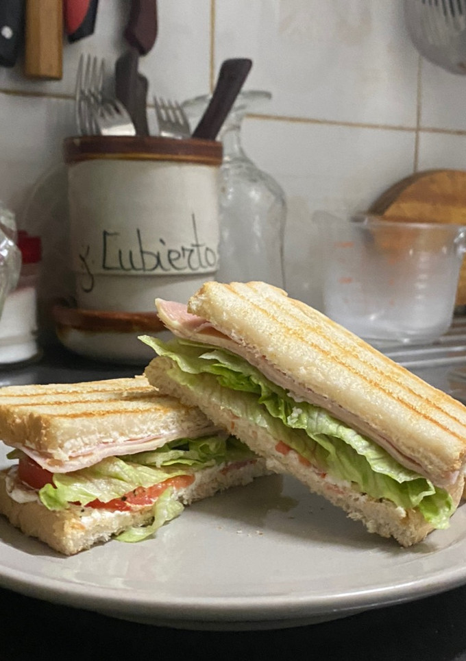 Una foto de Bocadillo sano y ligero