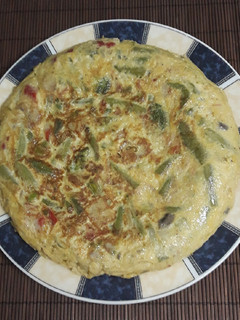 Una foto de Tortilla de verduras