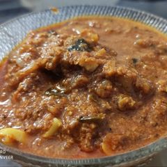 A picture of Kerala Style Spicy Chicken Curry.