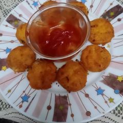 Aloo pakoda A picture of Aloo pakoda.