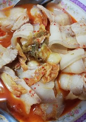 รูปของ ซุบกิมจิสามชั้น keto