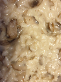 Una foto de Risotto de champiñones [MC]