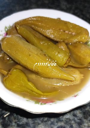 عکسی از دستور ترشی بامیه و فلفل تند