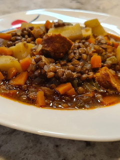 Una foto de Lentejas con chorizo y patatas