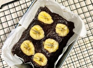 Hình của món Làm brownie đơn giản chỉ 3 nguyên liệu 🥚🍌🍫 (gluten free).