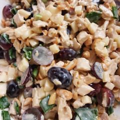 A picture of Fruity Cashew Chicken Salad.