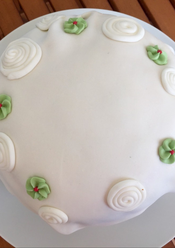 Una foto de Tarta ajedrez arcoiris (Rainbow Checkerboard Cake)