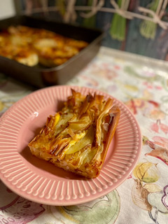 Una foto de Masa filo con pera y gorgonzola