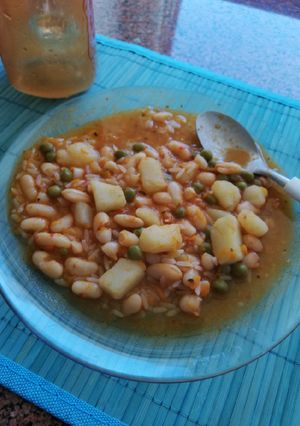 Una foto de Guisito de porotos de manteca sencillo