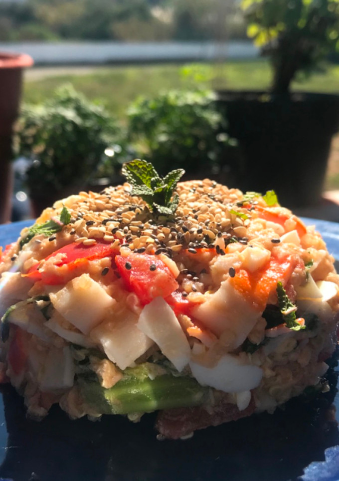 Una foto de Ensaladilla de QUINOA con KALE y ATÚN