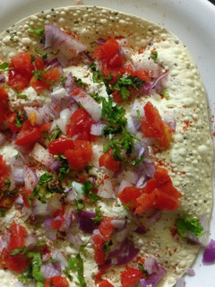 મસાલા પાપડ (Masala papad Recipe in Gujarati) રેસીપી મુખ્ય ફોટો