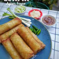 A picture of Lumpia Ayam Sayur (Samijaya).