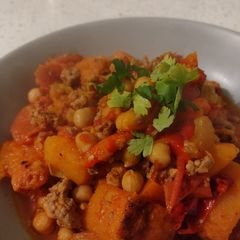 Pork, paprika and (chick)pea stew A picture of Pork, paprika and (chick)pea stew.