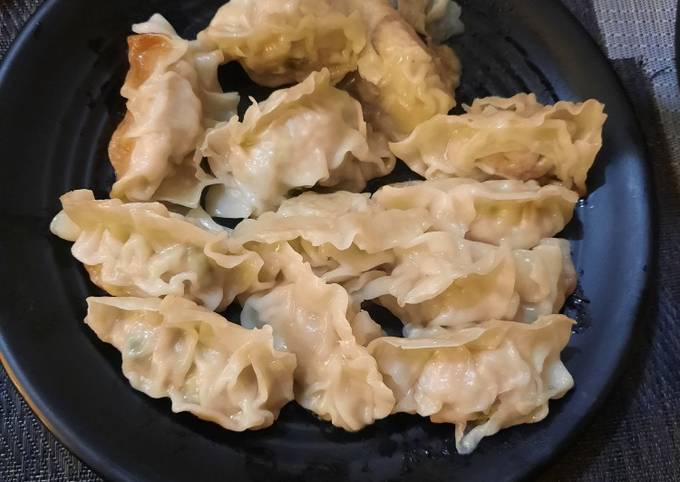 Resep Gyoza Ayam Udang Oleh Merry Damayanti Cookpad