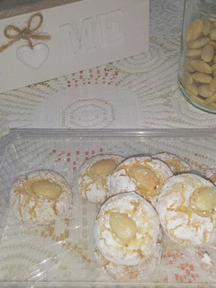 Una foto de Ghriba de almendras (pastas de té marroquíes)