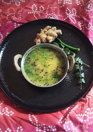 दालीतॉय (कोकणी रेसिपी)(Dalitoy Recipe In Marathi) रेसिपी चे मुख्य फोटो 