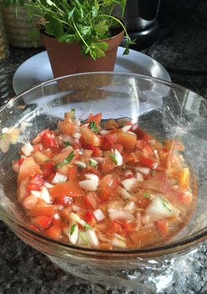 Una foto de Salsa criolla