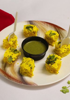 A picture of Khaman.