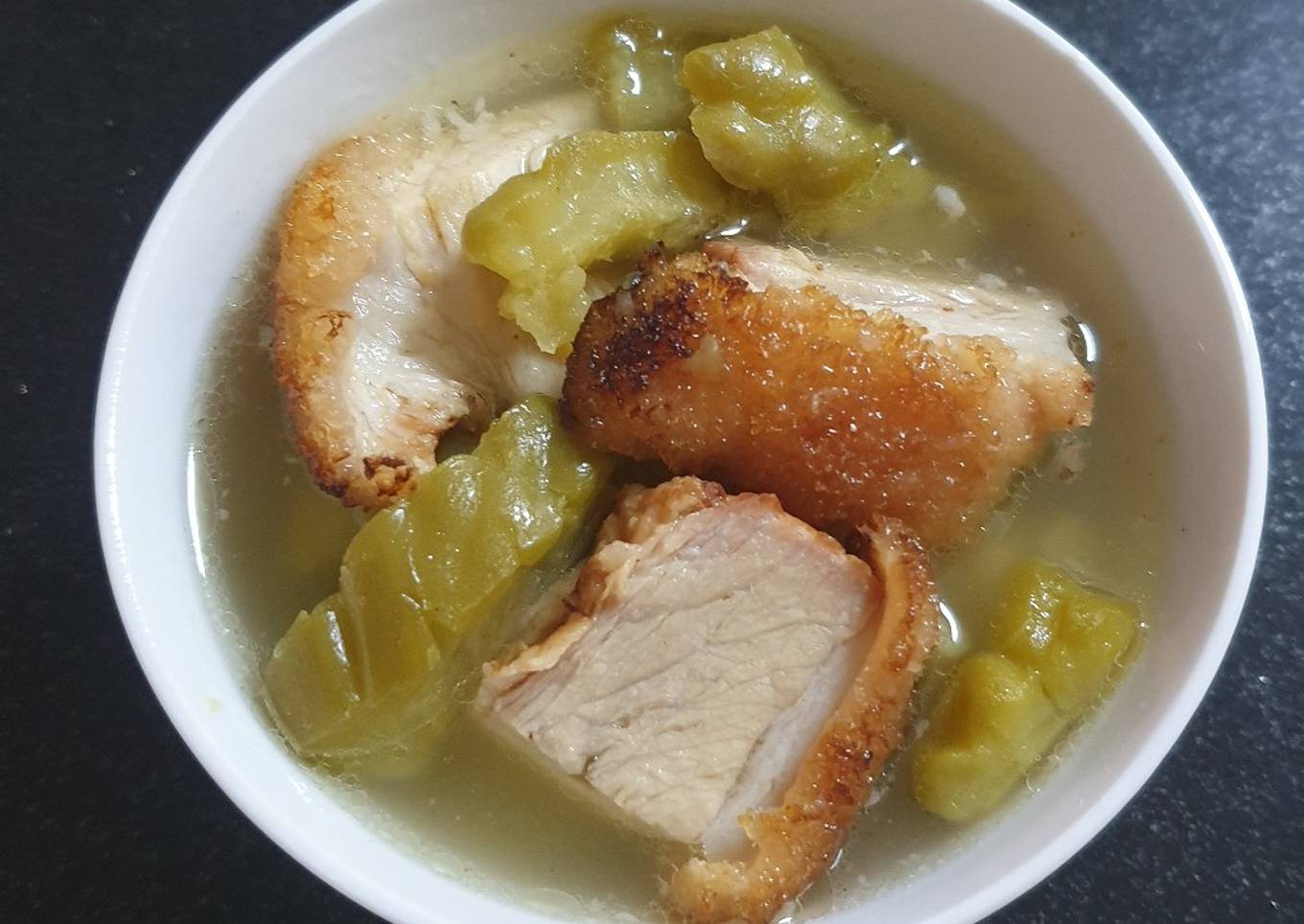 Bittermelon soup with roasted pork