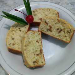 A picture of Cake pisang kurma dua telur.
