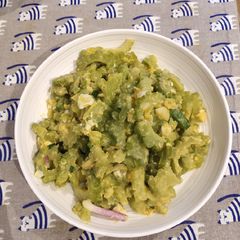 A picture of Salted Egg Yolk with Bitter Gourd.