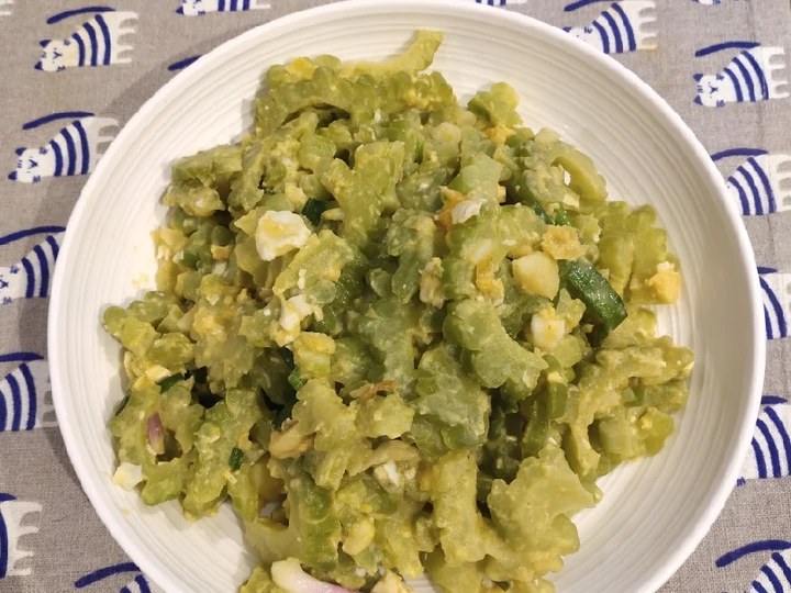 Easy Ways Prepare Recipes Salted Egg Yolk with Bitter Gourd the Perfect Appealing.