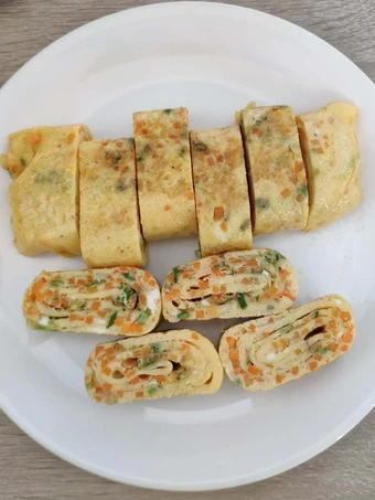 Langkah Mudah untuk Membuat Resep Simple Korean egg roll yang Uenak Anti Ribet, Bisa Manjain Lidah