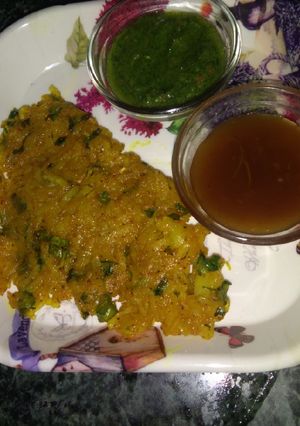 A picture of Aalu cheela.