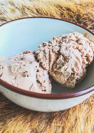 Una foto de Helado de Chocolate súper cremoso y rico