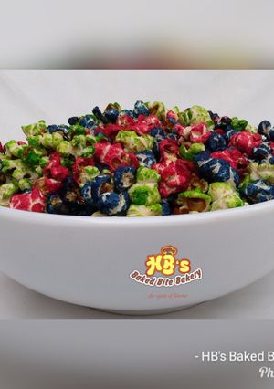 A picture of Colourful popcorn.