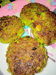 A picture of Matar cutlet.