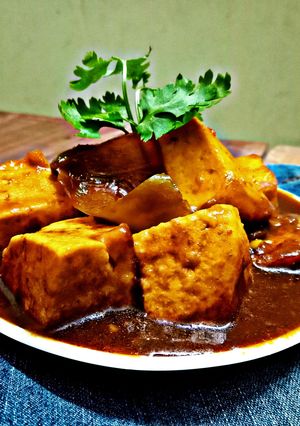 চিলি পনির (chili paneer recipe in bengali) রেসিপির প্রধান ছবি