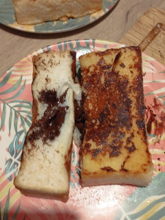 A picture of Chocolate French Toast.