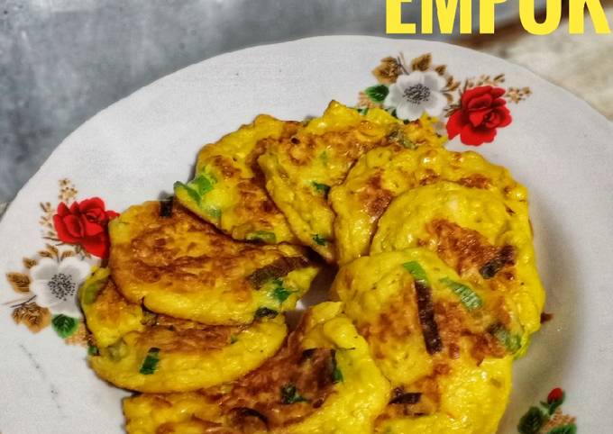 Wajib coba! Resep membuat 28. A. Dadar Jagung Empuk  sempurna
